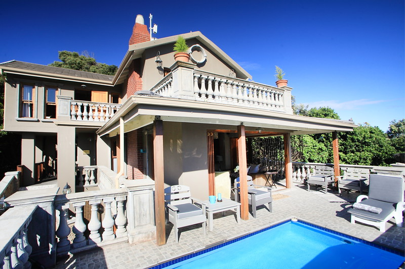 Livingstone Villa Balcony